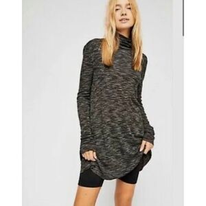 We the free space dye turtleneck, long tunic with split back size small